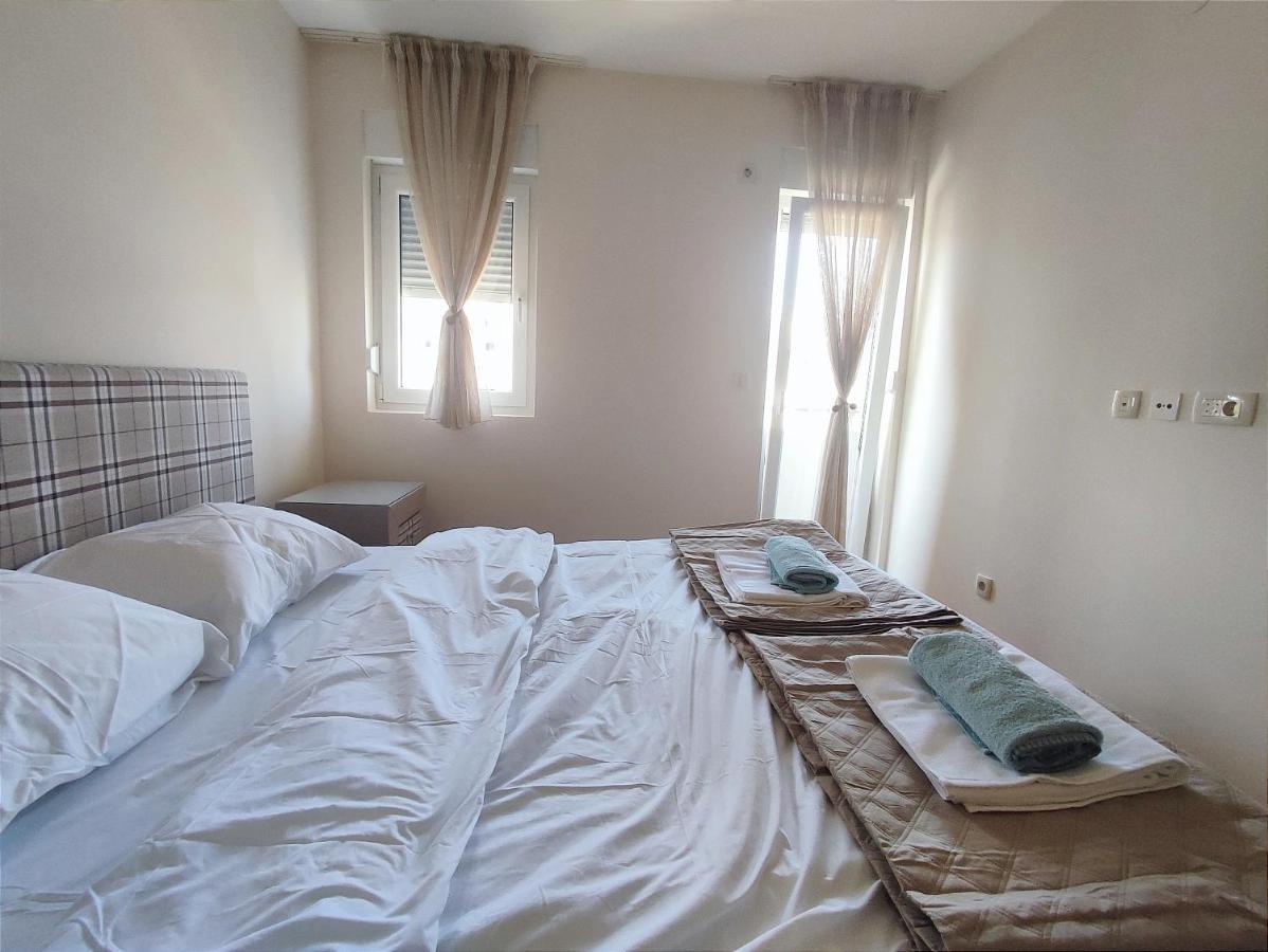 City Point Apartment Подгорица Экстерьер фото