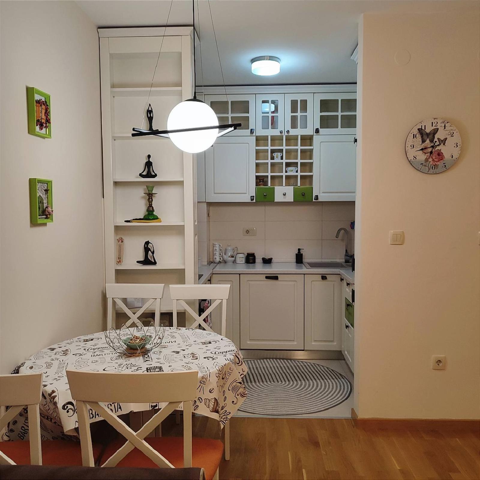 City Point Apartment Подгорица Экстерьер фото