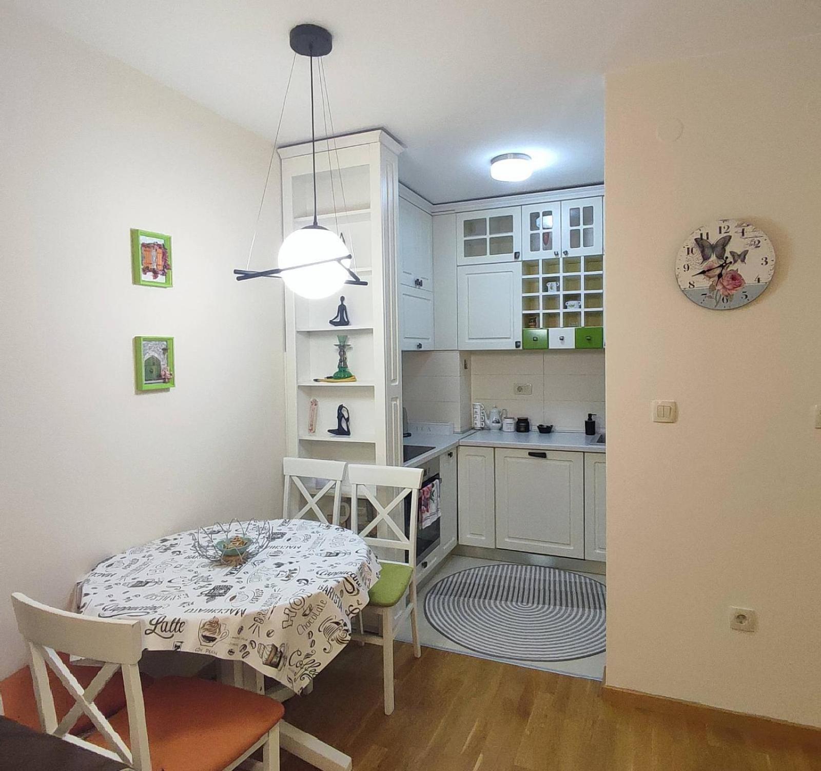 City Point Apartment Подгорица Экстерьер фото